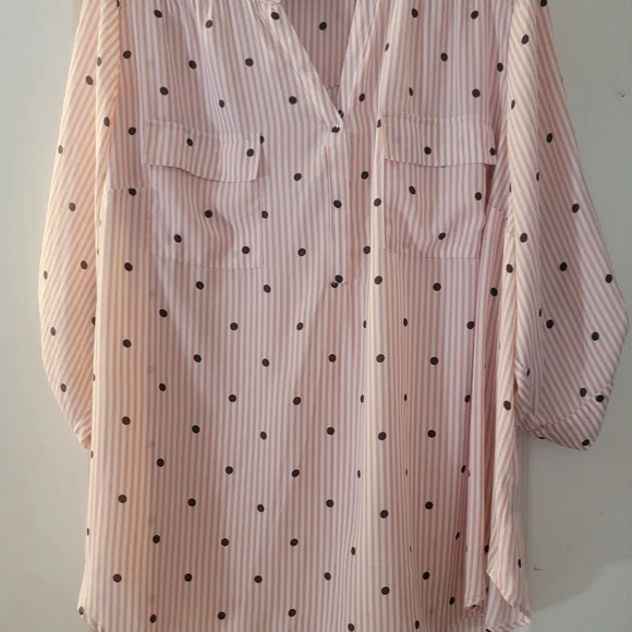 Torrid Bundle of Tops sz. 4x - Picture 2 of 3